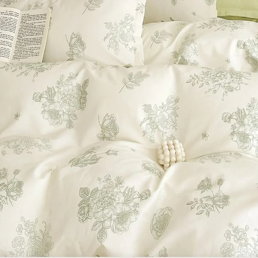 Reversible Comforter Set Green Floral Cream Botanical Cottagecore Minimalist Bed